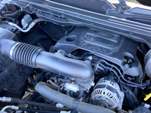 Used 2020 RAM 1500 Laramie AWD/4WD image 32