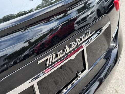 Used 2018 Maserati Ghibli RWD image 16