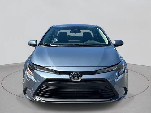 Used 2024 Toyota Corolla LE FWD image 2