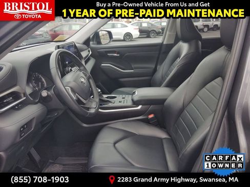 Used 2023 Toyota Highlander XLE image 17