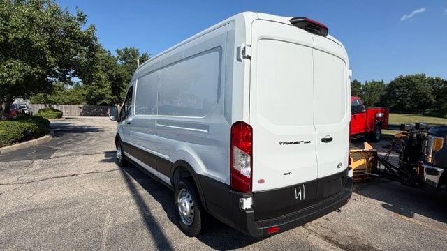 New 2026 Ford Transit 250 148 Medium Roof Extended AWD w/ Load Area Protection Package image 7