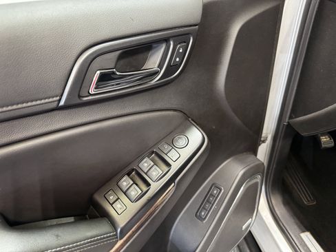 Used 2018 Chevrolet Tahoe LT AWD/4WD image 33