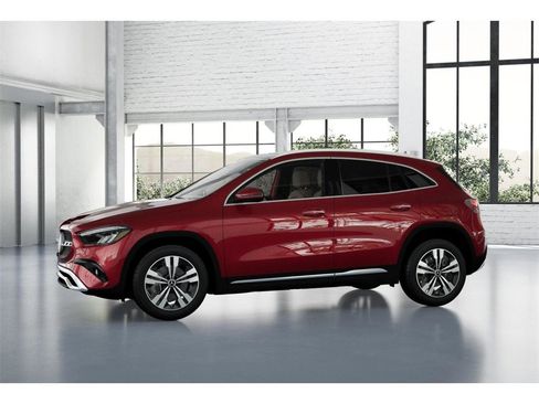 New 2026 Mercedes-Benz GLA 250 4MATIC image 36