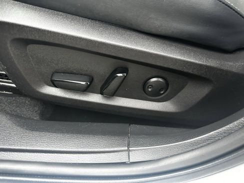 Used 2024 Mitsubishi Outlander SE Black Edition image 22