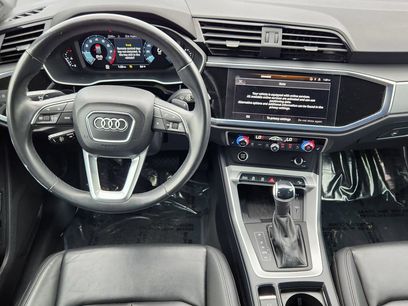 Used 2024 Audi Q3 2.0T Premium
