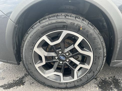 Used 2016 Subaru Crosstrek 2.0i Premium AWD/4WD image 9