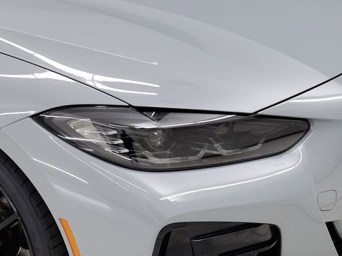 Certified 2023 BMW 430i Convertible w/ M Sport Package image 4