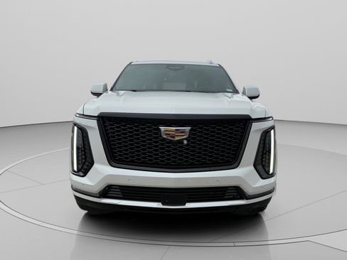 Used 2025 Cadillac Escalade ESV Sport Platinum w/ LPO, Floor Liner Package image 8