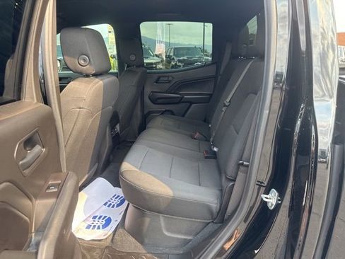 Certified 2025 Chevrolet Colorado Trail Boss AWD/4WD image 13