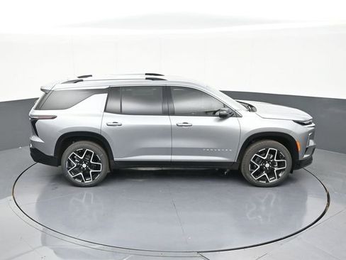 New 2026 Chevrolet Traverse High Country w/ LPO, Floor Liner Package FWD image 62