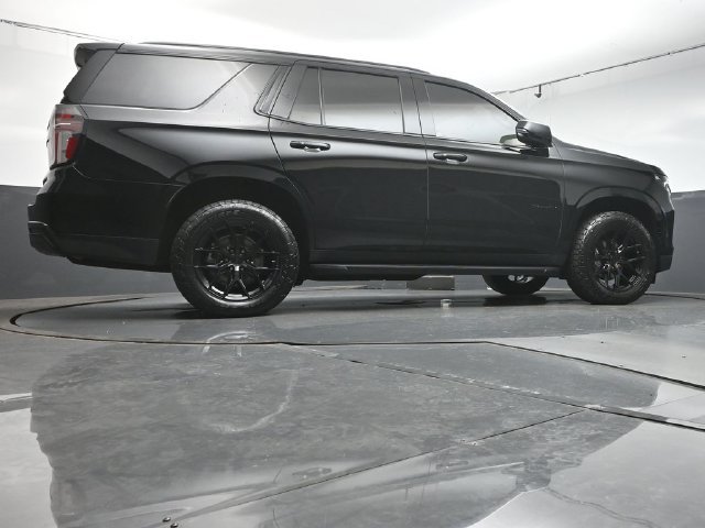 Used 2022 Chevrolet Tahoe RST w/ Luxury Package AWD/4WD image 40