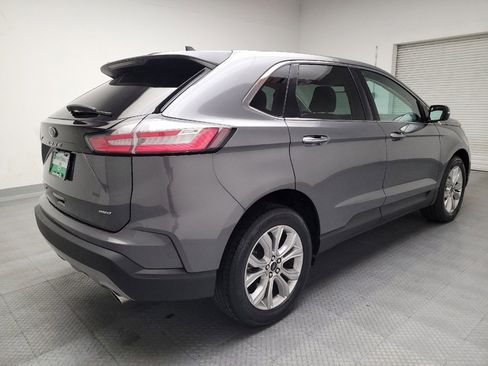 Used 2023 Ford Edge Titanium image 9