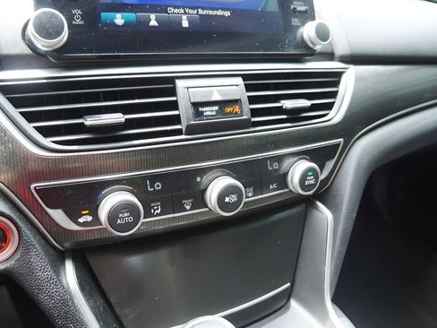 Used 2019 Honda Accord Sport image 26