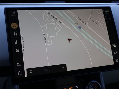 Used 2023 Land Rover Range Rover SE image 17