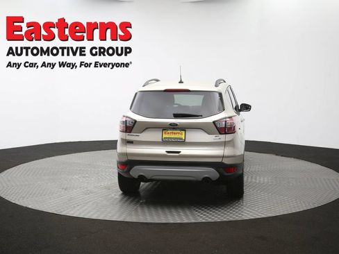Used 2018 Ford Escape SE w/ SE Sync 3 Package AWD/4WD image 38