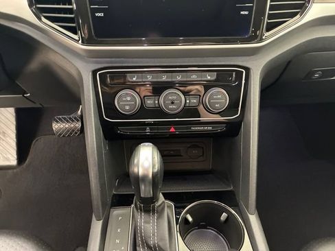 Used 2022 Volkswagen Atlas SEL AWD/4WD image 21