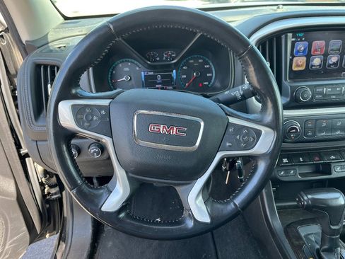 Used 2018 GMC Canyon SLT w/ Driver Alert Package AWD/4WD image 10