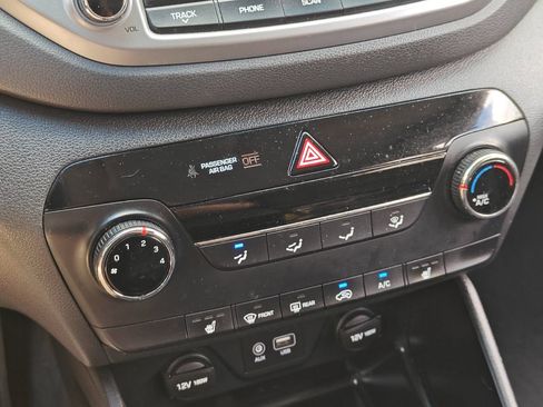 Used 2016 Hyundai Tucson Sport AWD/4WD image 25