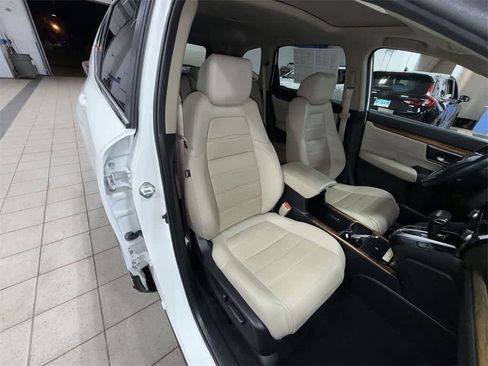 Certified 2022 Honda CR-V Touring image 16