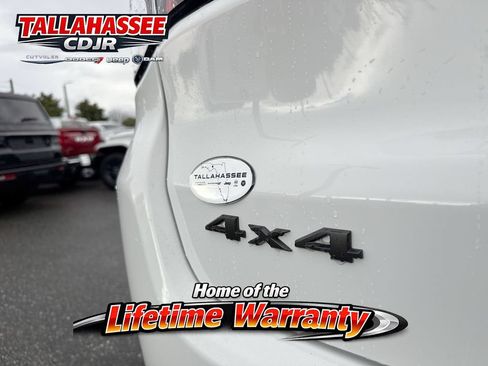 New 2026 Jeep Compass Latitude AWD/4WD image 5