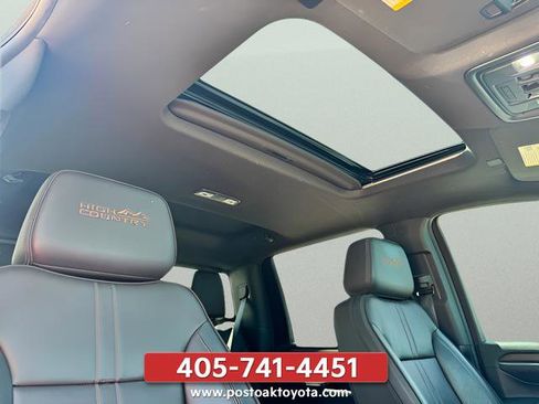 Used 2024 Chevrolet Silverado 3500 High Country w/ High Country Premium Package AWD/4WD image 22