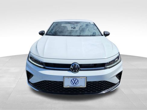 New 2025 Volkswagen Jetta Sport image 2