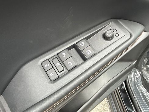 New 2026 Jeep Cherokee Limited AWD/4WD image 19