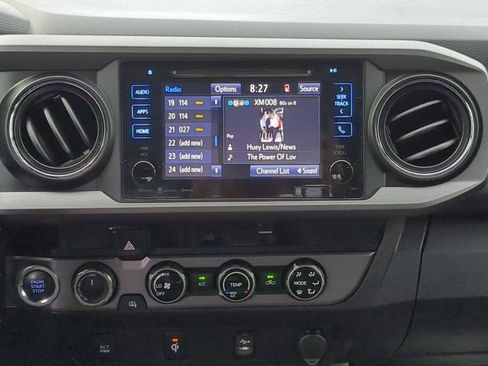 Used 2017 Toyota Tacoma TRD Off-Road w/ Tow Package (A/T) AWD/4WD image 22
