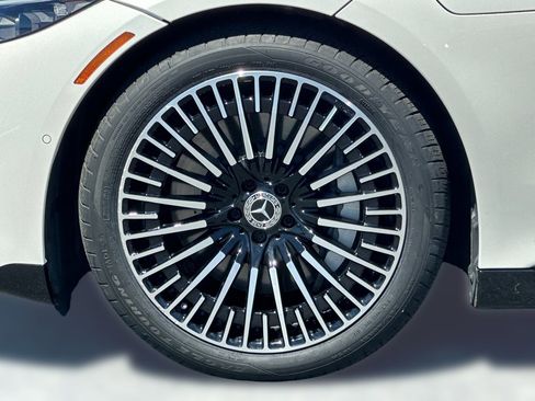 Certified 2023 Mercedes-Benz EQS 450+ 4MATIC Sedan image 11