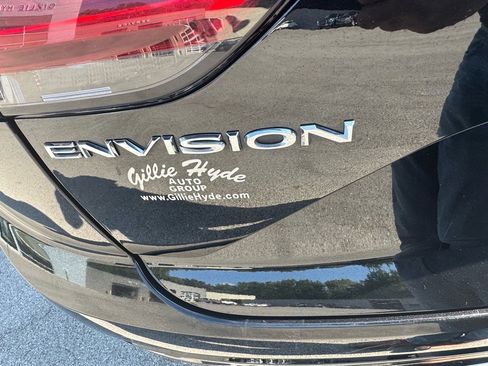 Used 2023 Buick Envision Preferred image 8