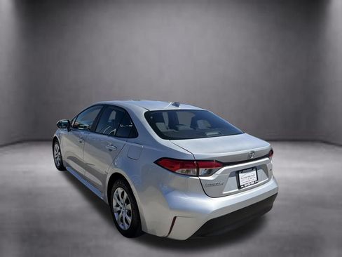Used 2024 Toyota Corolla LE FWD image 7