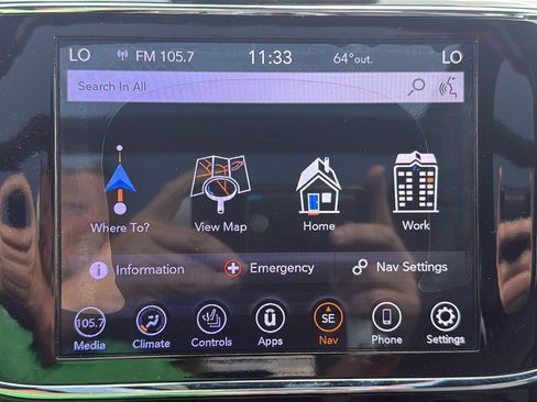 Used 2019 Jeep Grand Cherokee Overland AWD/4WD image 20