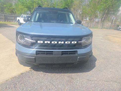 Certified 2024 Ford Bronco Sport Outer Banks w/ Tech Package image 2