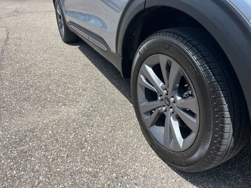 Certified 2023 Ford Explorer XLT w/ Equipment Group 202A AWD/4WD image 27