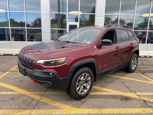 Used 2022 Jeep Cherokee Trailhawk w/ Sun, Sound & Nav Group AWD/4WD image 1