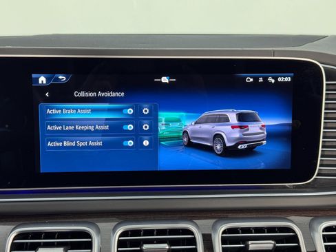 Used 2024 Mercedes-Benz GLS 63 AMG 4MATIC image 37