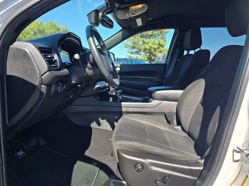 Used 2024 Dodge Durango SXT w/ 3rd Row Seating Group AWD/4WD image 11