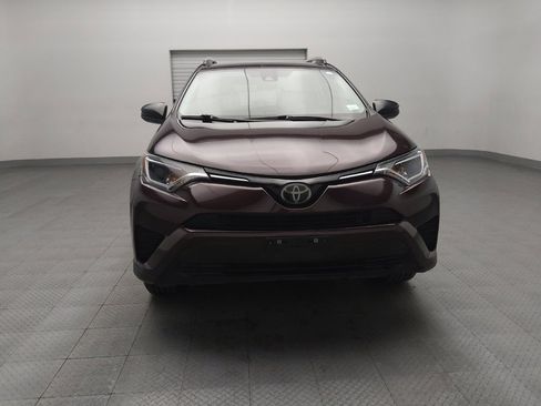 Used 2018 Toyota RAV4 LE image 14