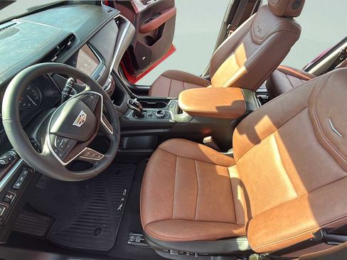 Used 2025 Cadillac XT5 Premium Luxury w/ Technology Package image 55