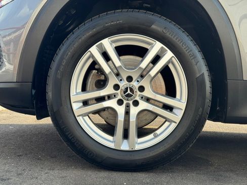 Used 2021 Mercedes-Benz GLB 250 4MATIC image 15