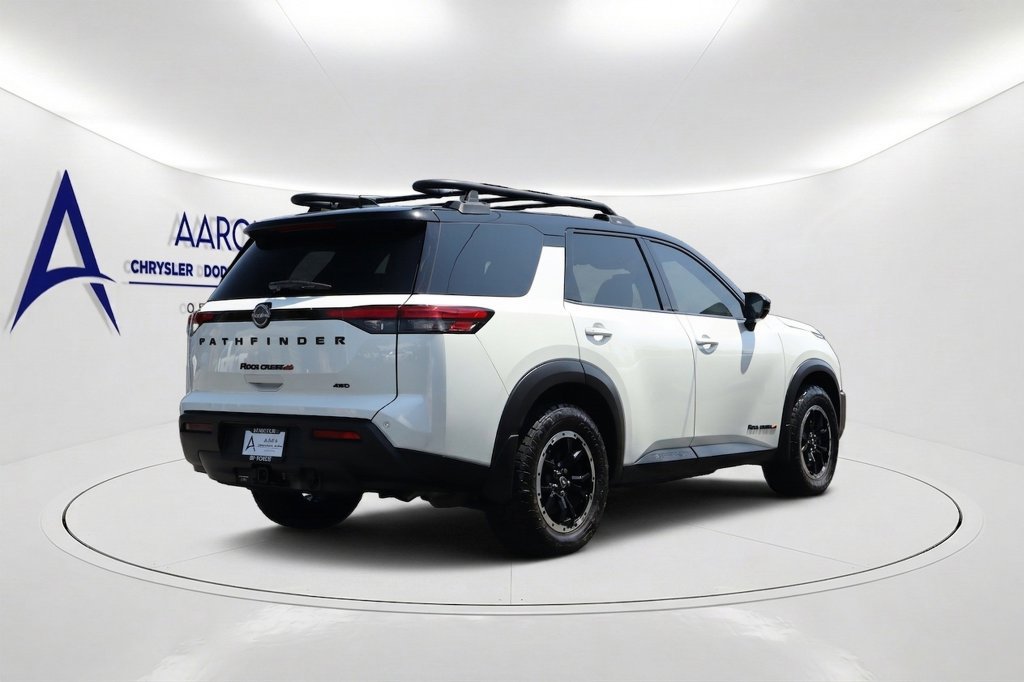Used 2024 Nissan Pathfinder Rock Creek AWD/4WD image 5