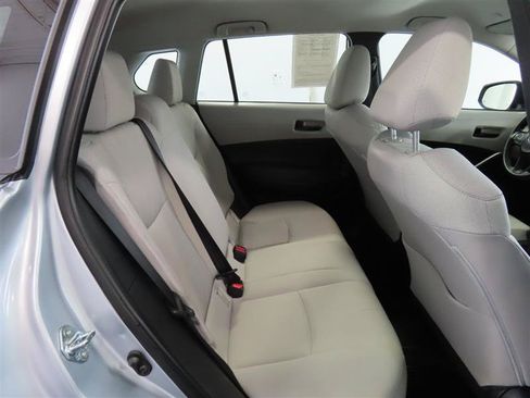 Used 2026 Toyota Corolla Cross L FWD image 30