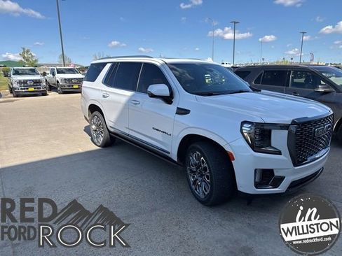 Used 2023 GMC Yukon Denali Ultimate AWD/4WD image 6