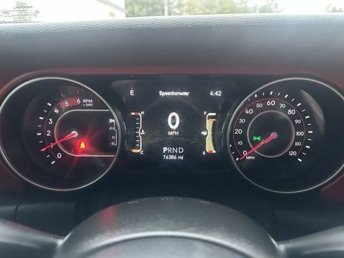 Used 2021 Jeep Wrangler Unlimited Rubicon image 24