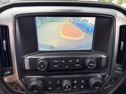 Used 2018 Chevrolet Silverado 1500 LTZ Z71 w/ LTZ Plus Package AWD/4WD image 26