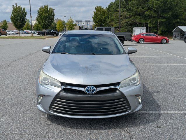 Used 2016 Toyota Camry XLE FWD image 2