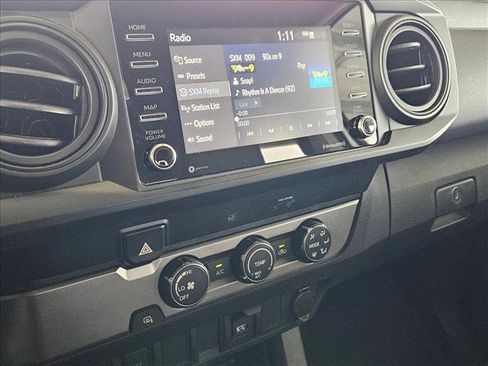 Used 2020 Toyota Tacoma SR w/ SR Convenience Package image 8