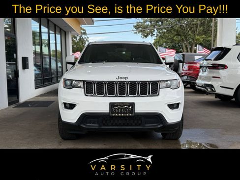 Used 2022 Jeep Grand Cherokee Laredo X image 2