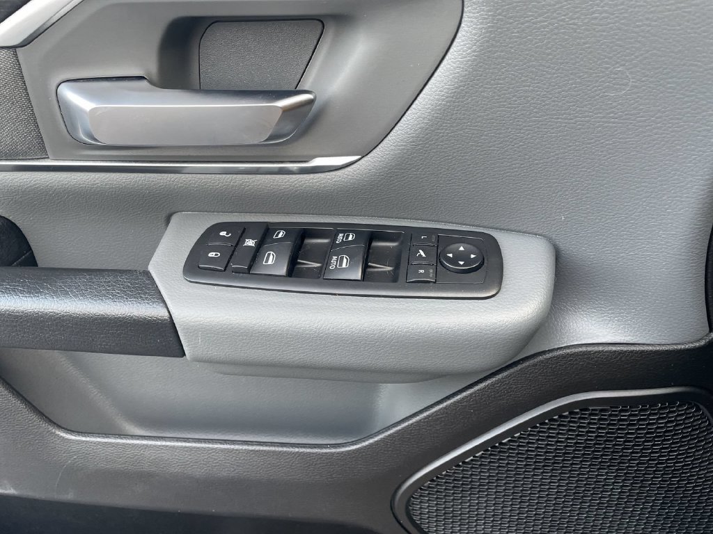 Used 2019 RAM 1500 Big Horn AWD/4WD image 14