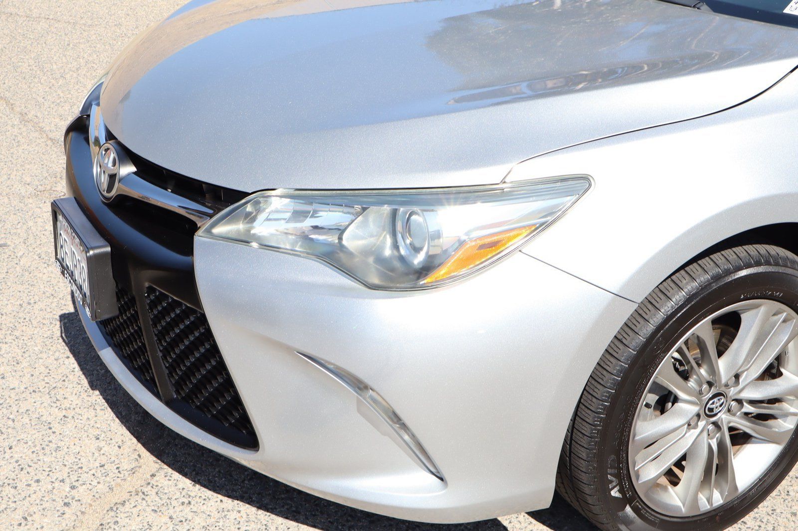 Used 2017 Toyota Camry SE FWD image 8